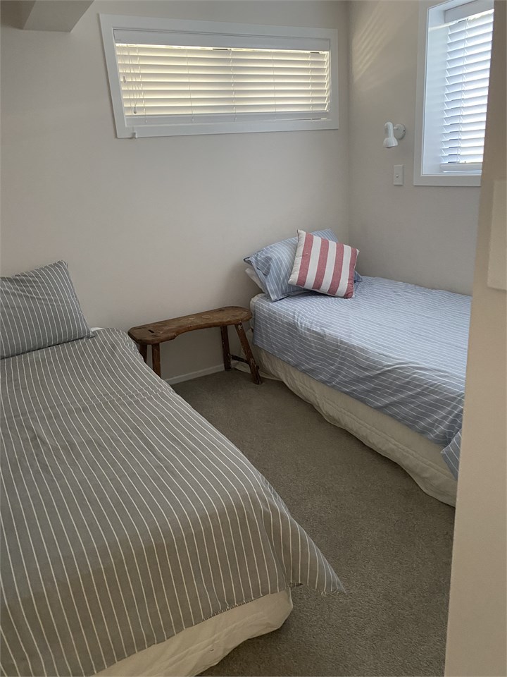 Downstairs 2 Single Bedroom 2