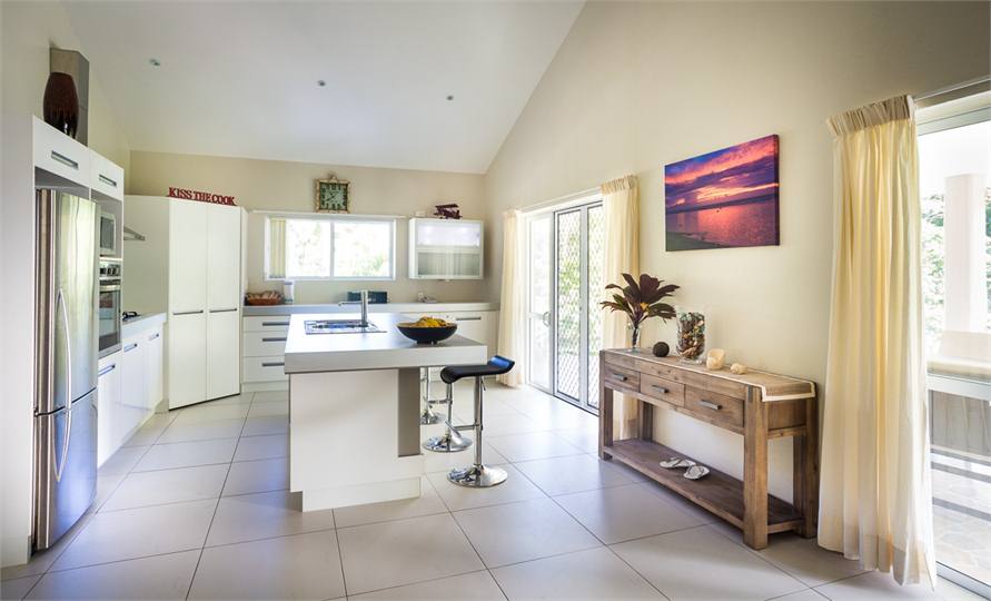 Fully contained kitchen