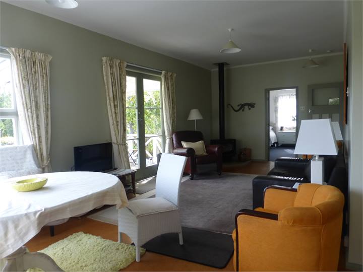 Mulberry Cottage Lounge