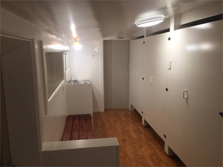 Laundry, showers & toilets