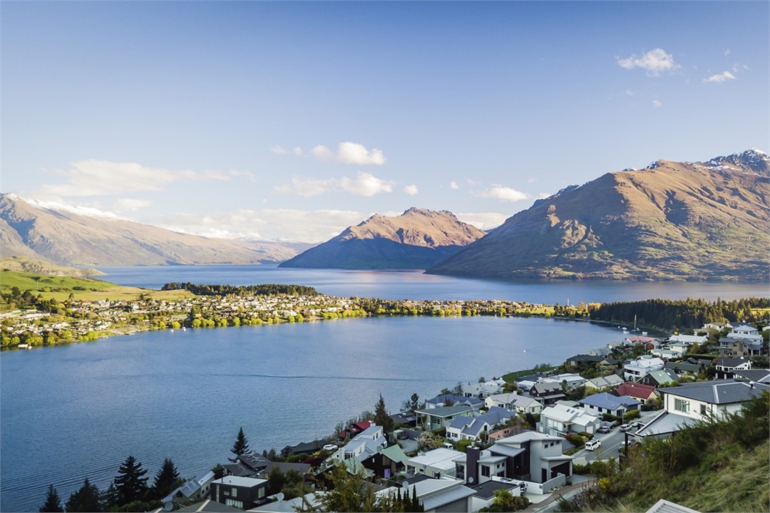 View off to the right, it just goes on and on