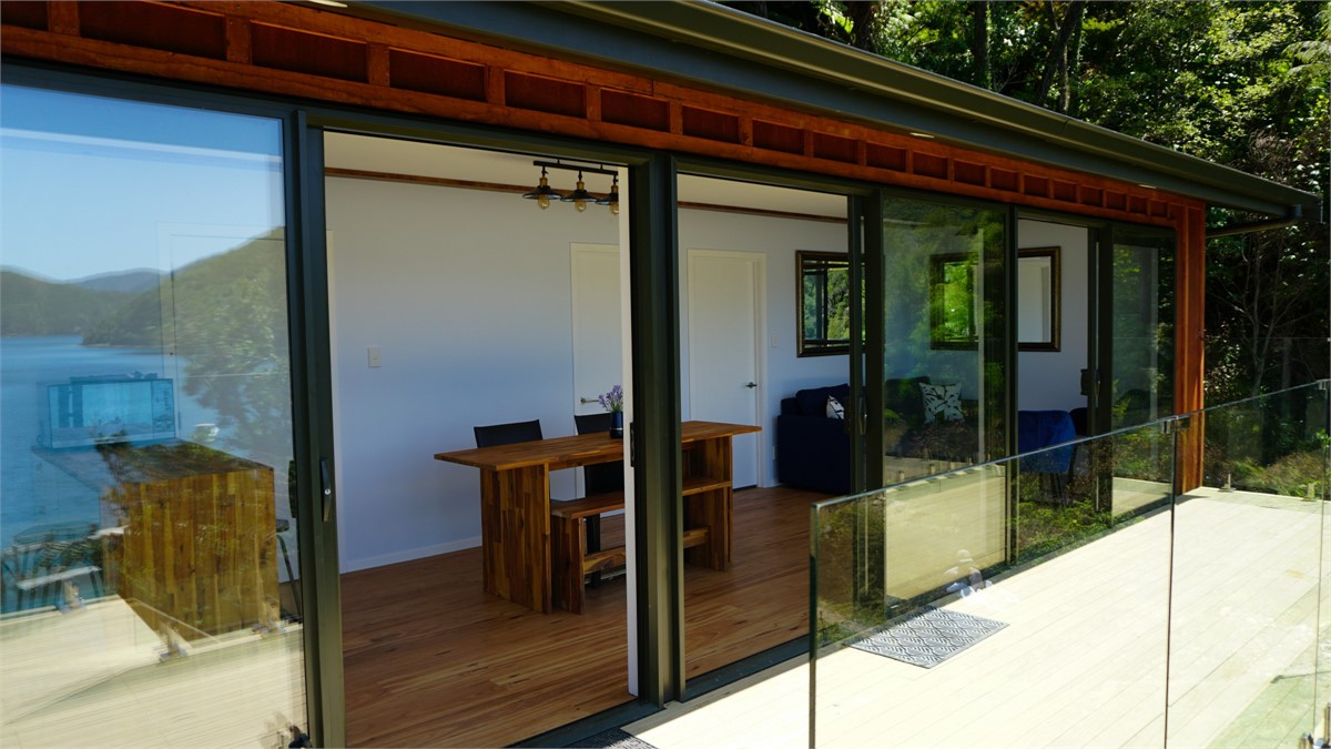 Seamless Indoor Outdoor Flow