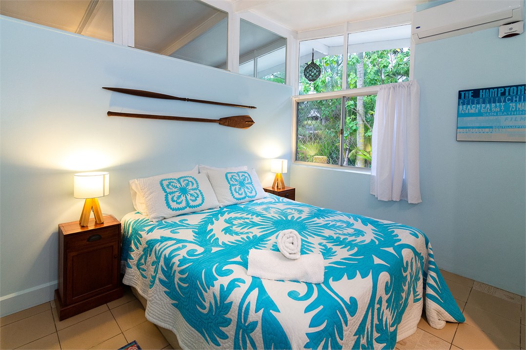 Main bedroom - comfy king bed