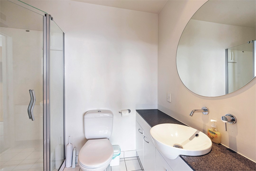 Master Ensuite Bathroom