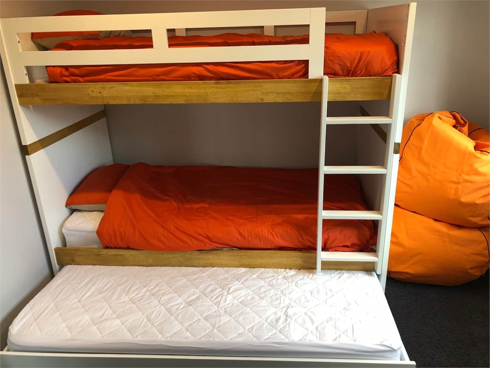 Bedroom 5 trundler bed out