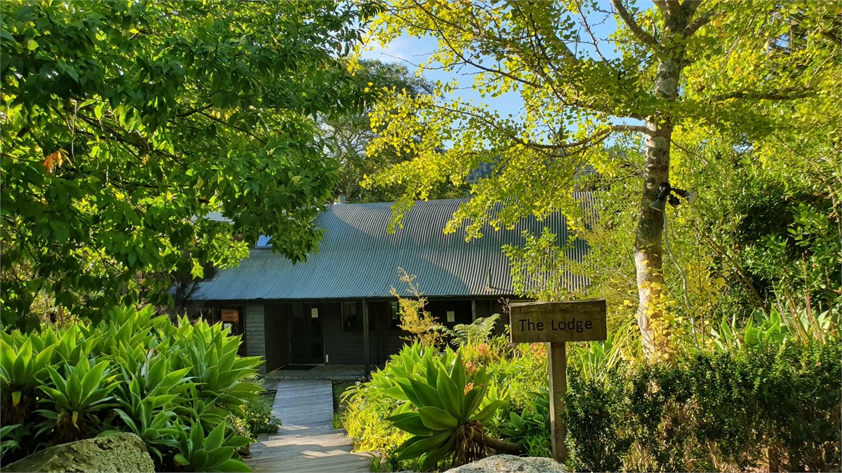 Private riverside Lodge