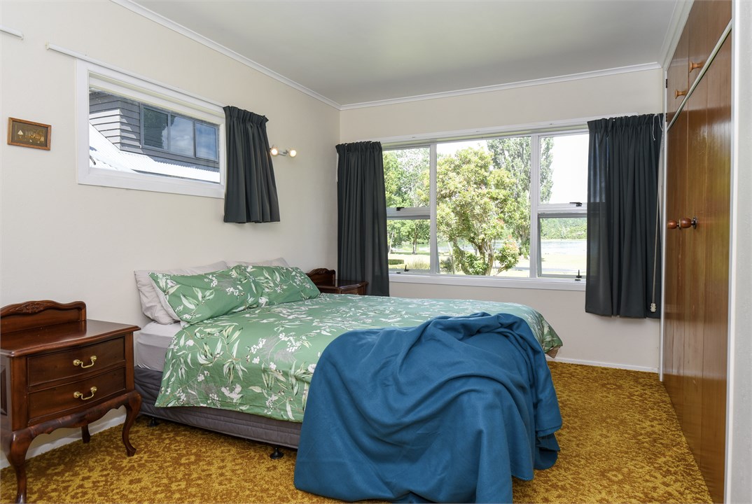 Main Bedroom - In house - Queen