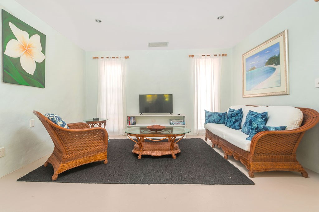 Lounge with SMART TV