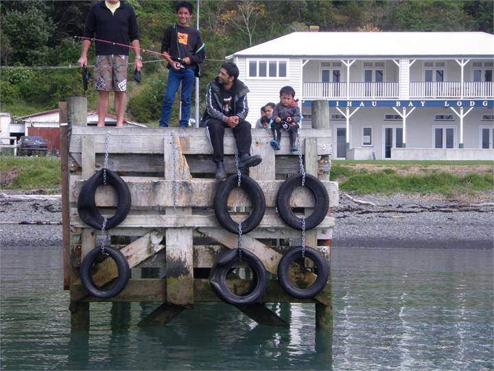 Waihau Bay Jetty & Lodge