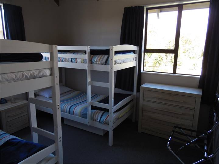 Bunk room - sleeps 4. Plenty of storage. High ceil