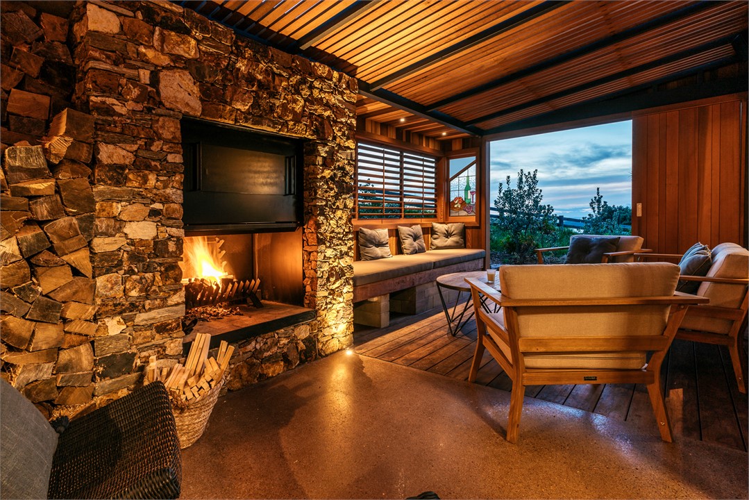 Open fire covered lounge