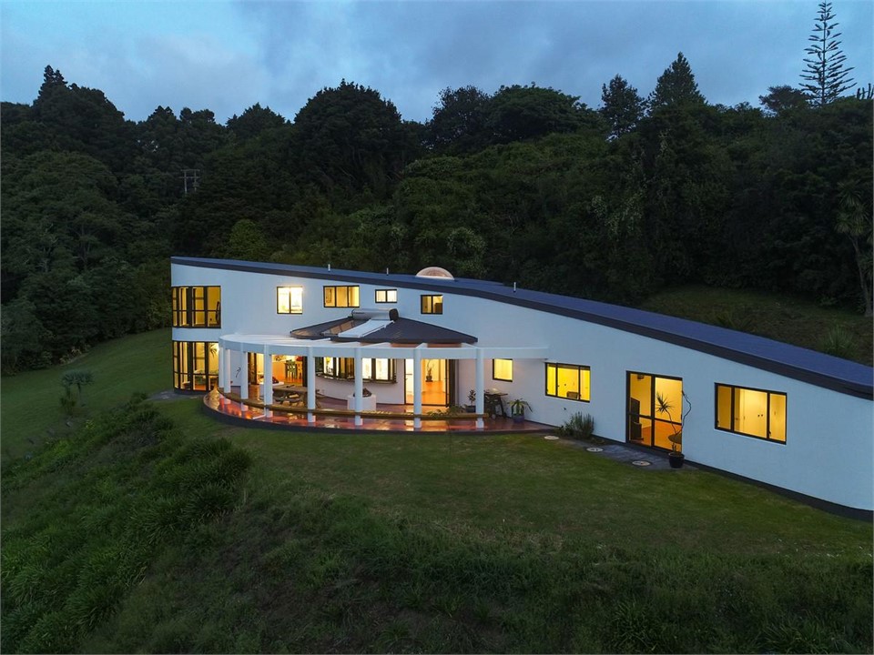 house 20m from river