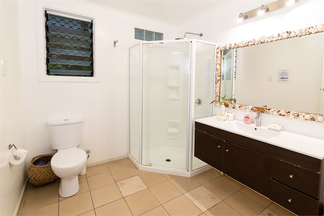 Main bathroom - very large and roomy!