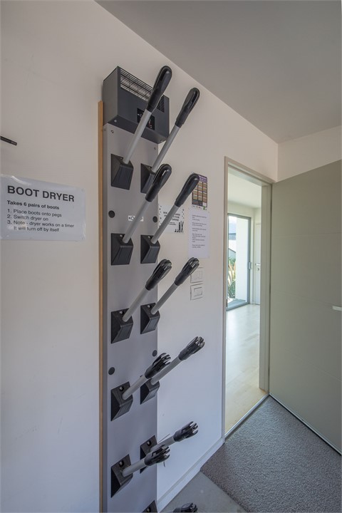 No more wet and cold ski boots