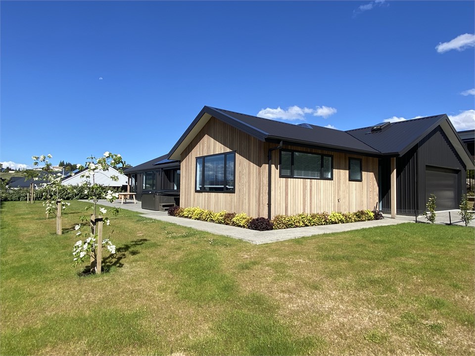 The Meadows Wanaka Holiday Home for rent Holiday Houses