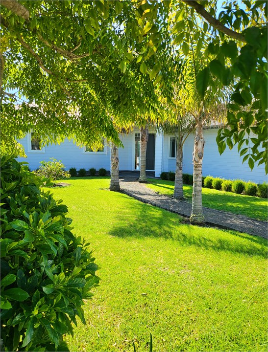 The entrance to this beautiful holiday home.