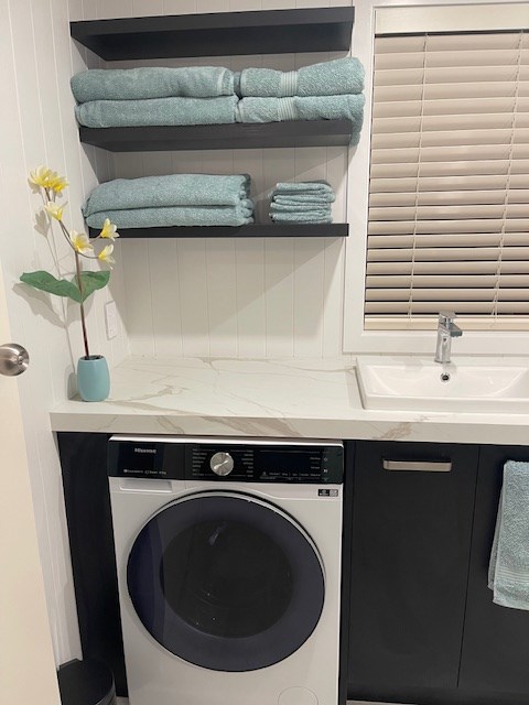 New Bathroom and Laundry