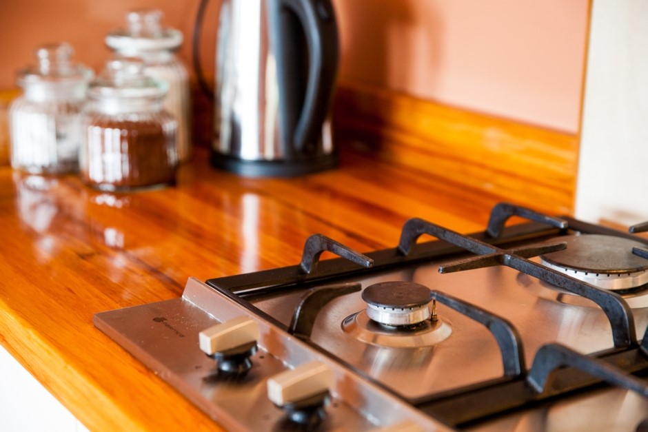 free amenities like coffee/tea etc