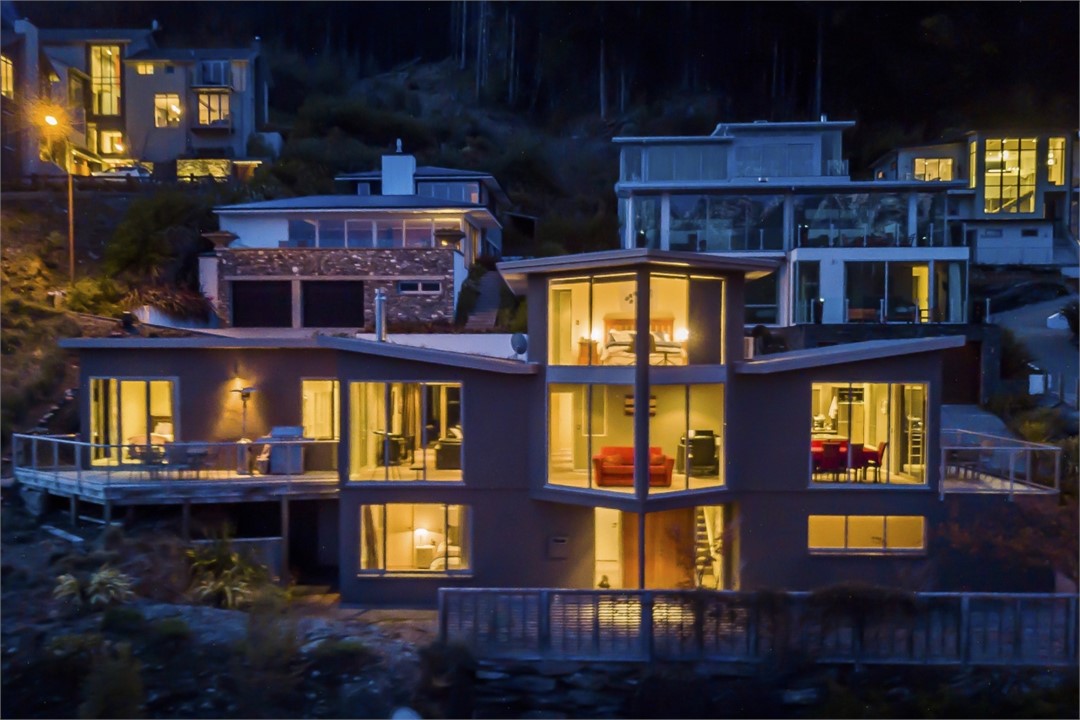 Lovely large modern home