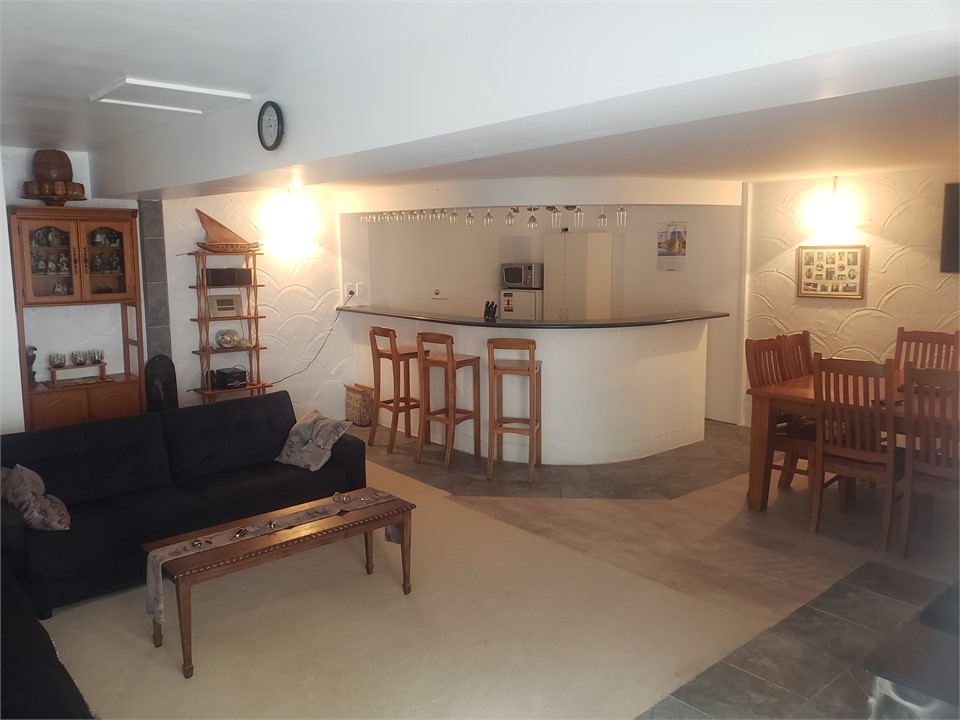 Downstairs kitchen/bar