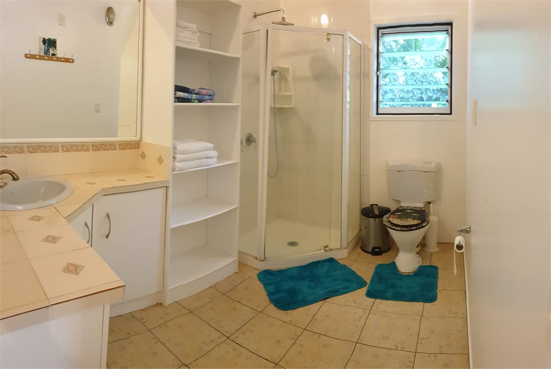Main bathroom