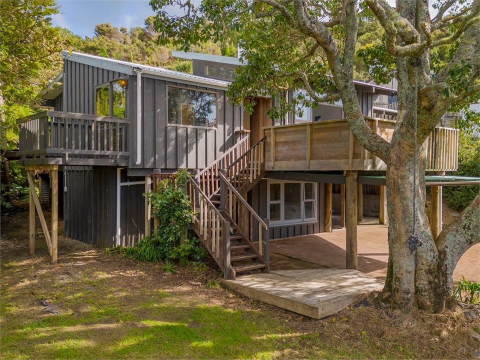 Paku View Retreat (Bachcare) Tairua Holiday Home for rent Holiday