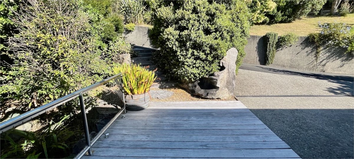 Entry & Parking area