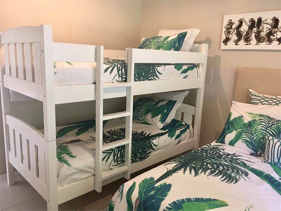 Bedroom 2 - Queen Size Bed and 1 x king single bed