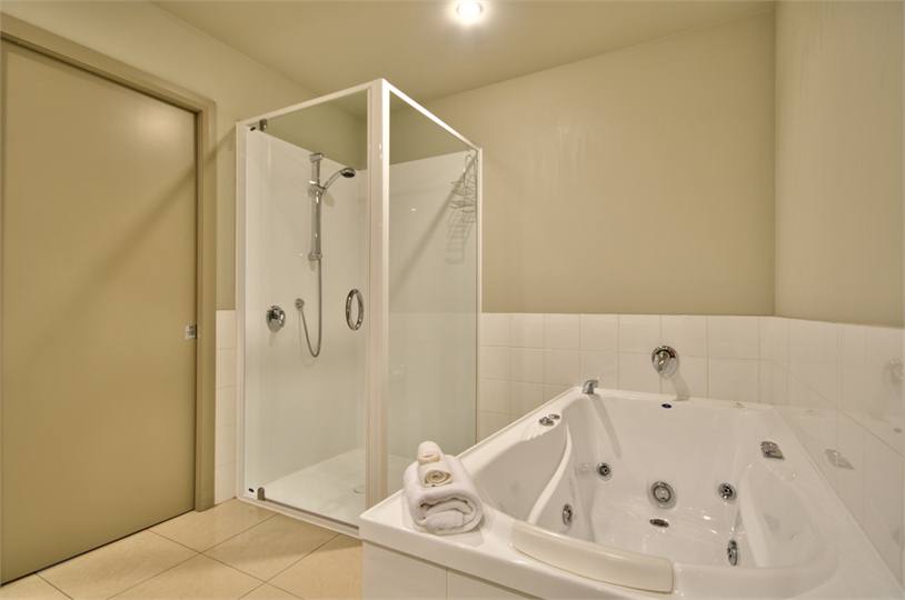 Master Bedroom Ensuite