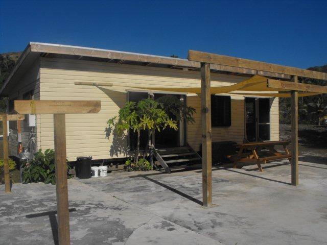 Outdoor - BBQ & Clothesline