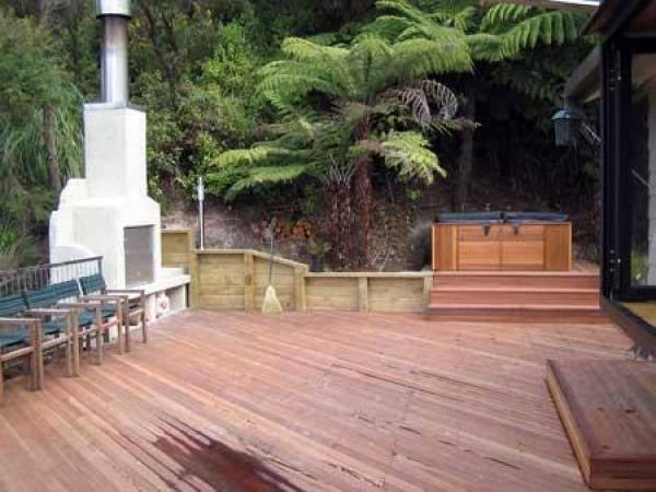 Outdoor Fire/BBQ & Spa