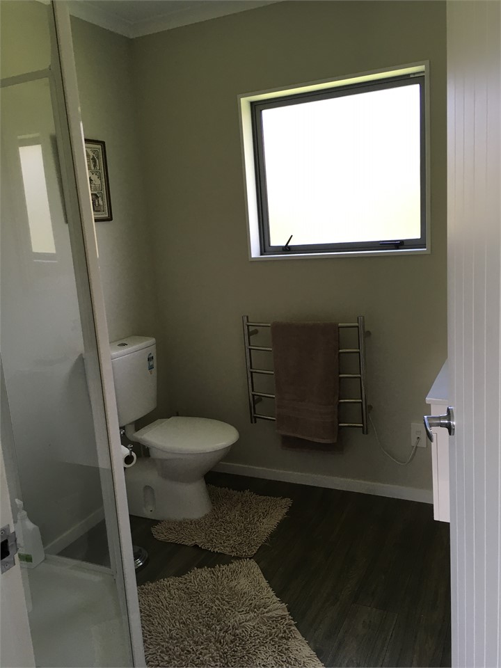 En-suite for bedroom 1