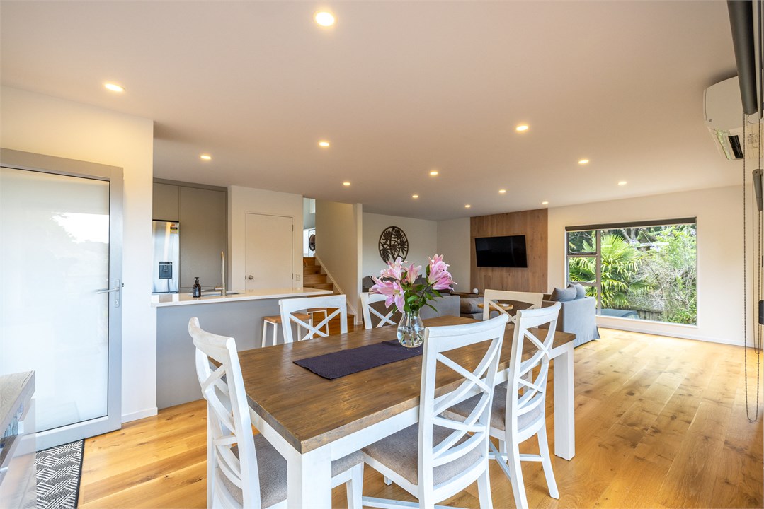 Dining table and seating