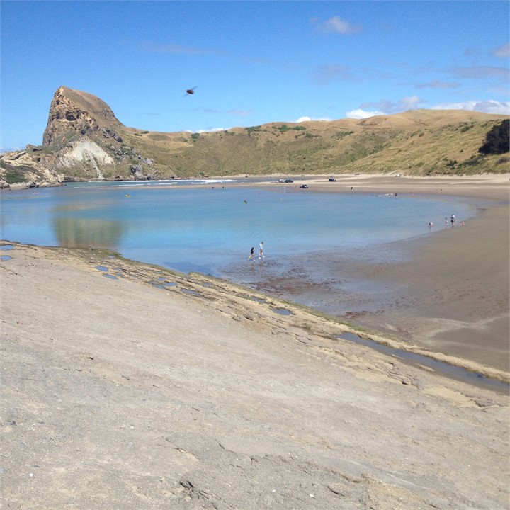 Lagoon & Castle Rock - 2 min.Flat walk