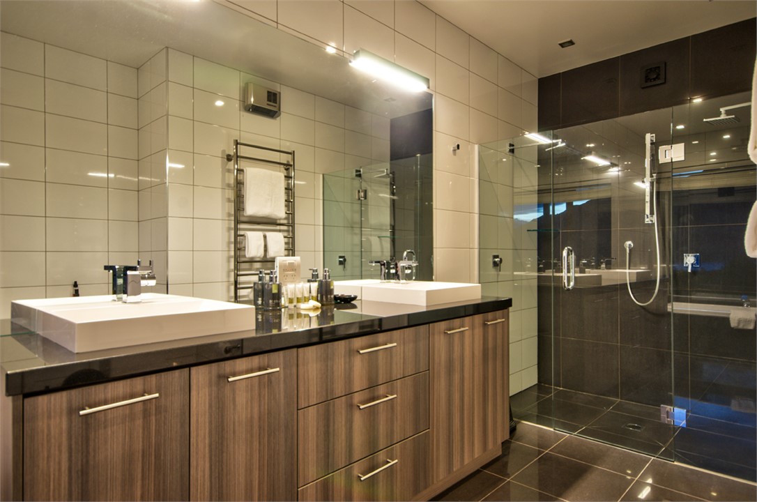 Master Ensuite with large shower & double basins