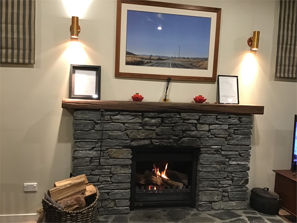 Cosy jet master open fire.