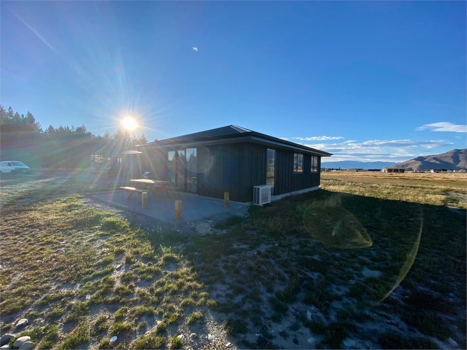 Tussock Treasure 2 Twizel for rent Holiday Houses