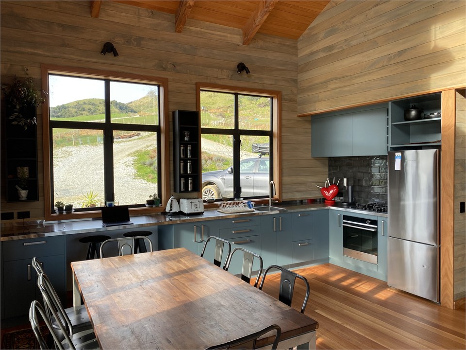 Open plan kitchen and dining