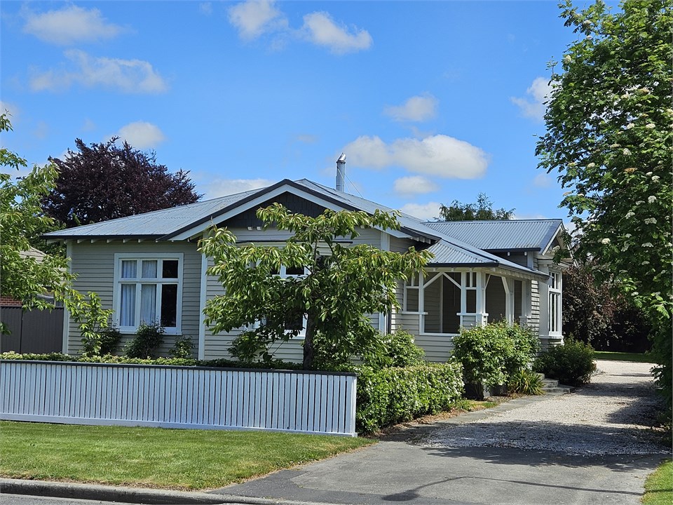 Edzell House Methven Holiday Home for rent Holiday Houses