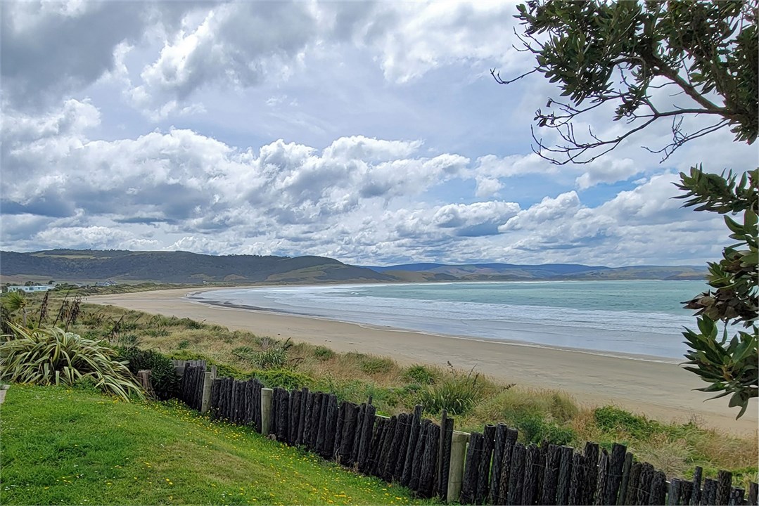 Sweeping views of Porpoise Bay