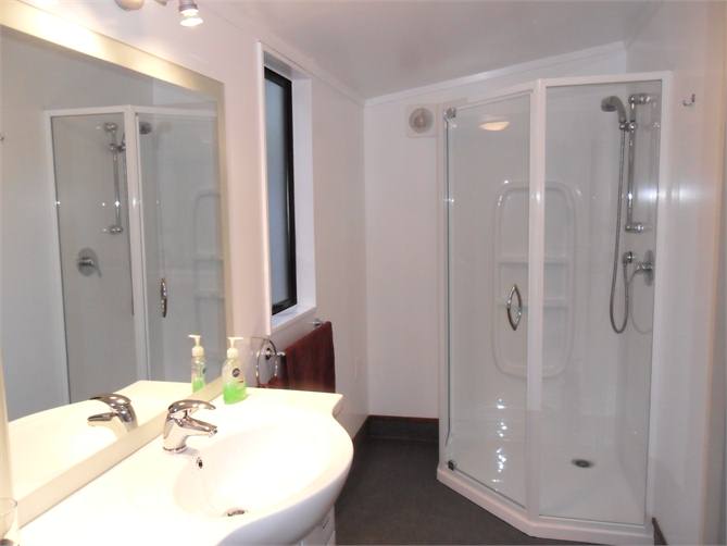 July 2011 Brand new & larger en suite