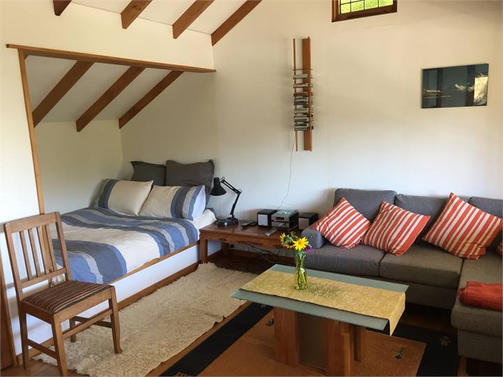 One for Two Nelson Cottage for rent Holiday Houses