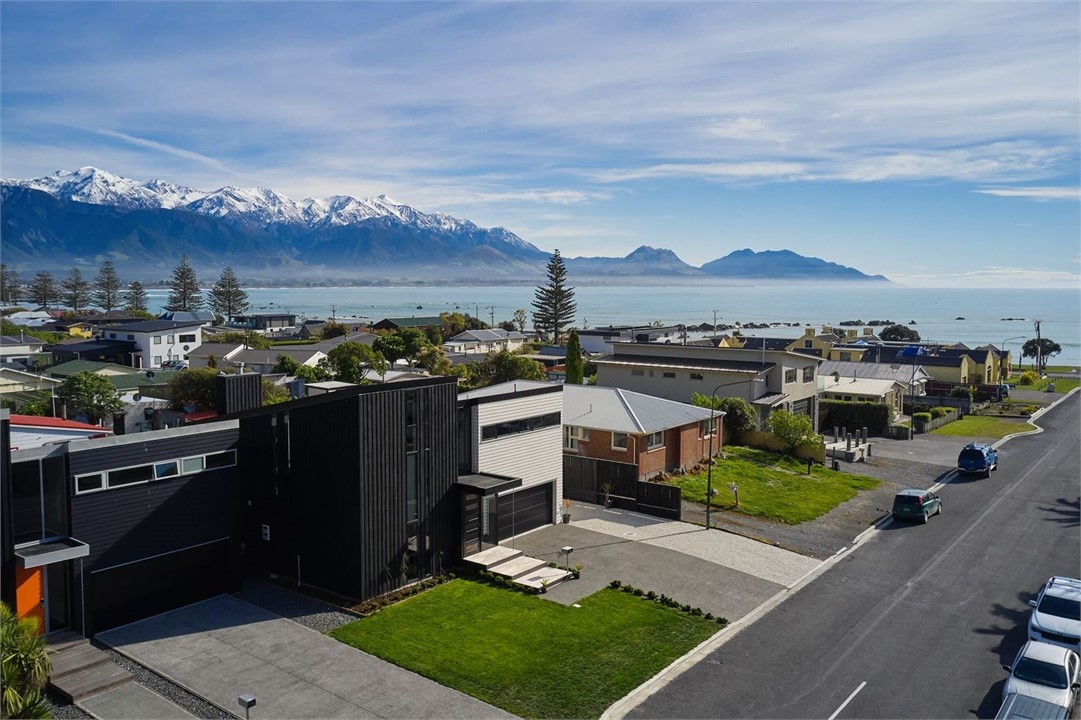 The Kaikoura Kaikoura Holiday Home for rent Holiday Houses