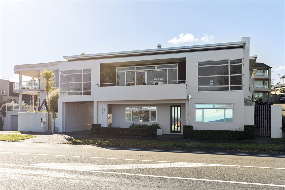 Ultimate Luxury on Lake Terrace Taupo Taupo Central Town Holiday