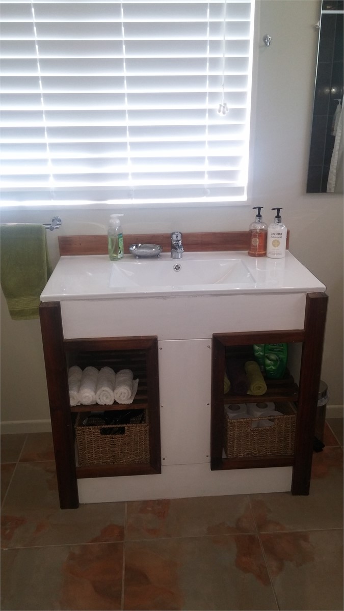Bathroom with Laundry facilities