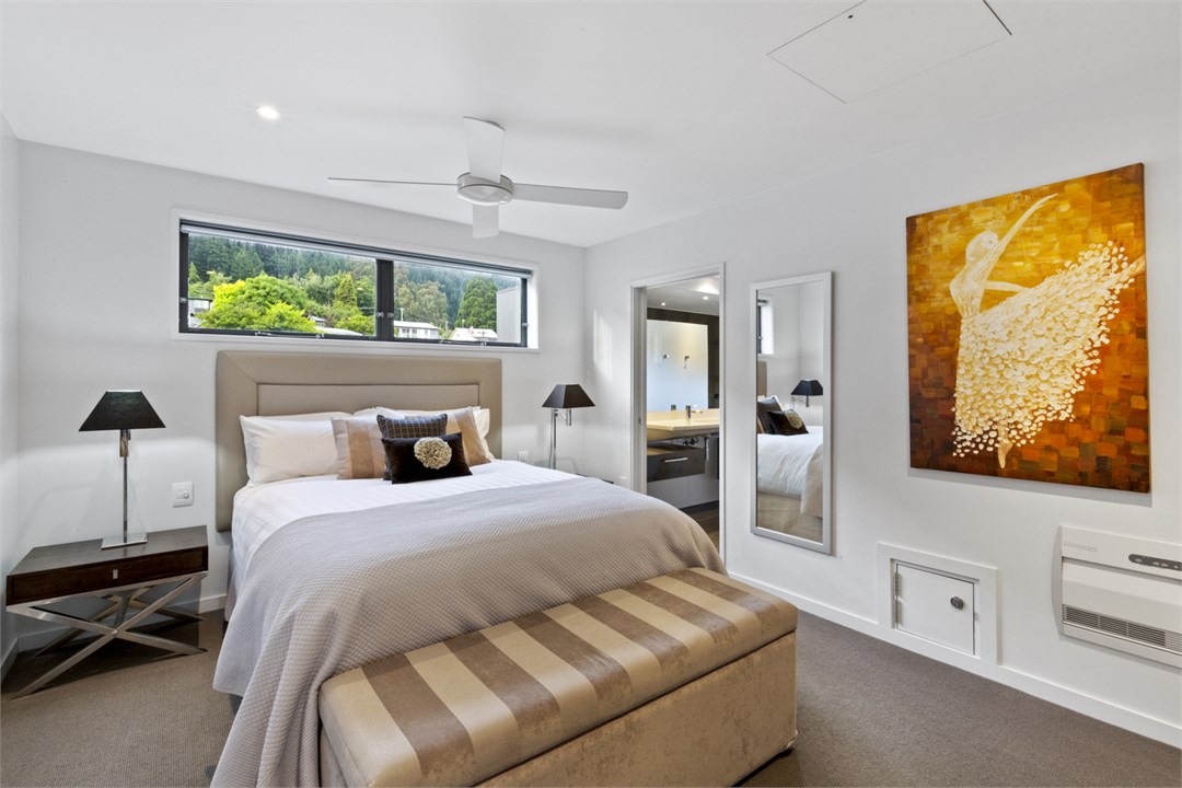 Taimana, Central Queenstown Luxury Aura Queenstown