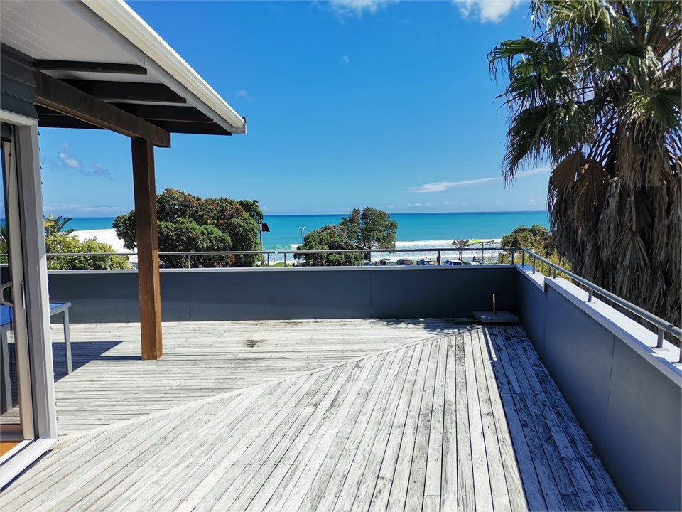 Even more views from the large decks