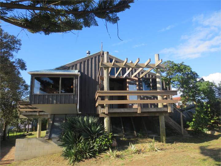 View of house from front yard