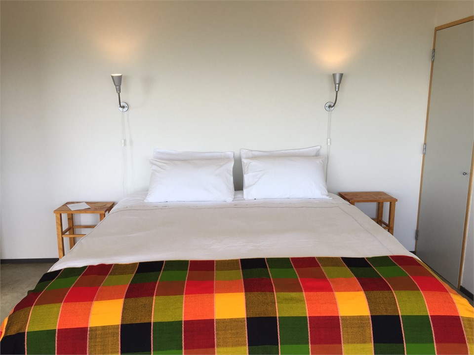 Super-king Latex bed