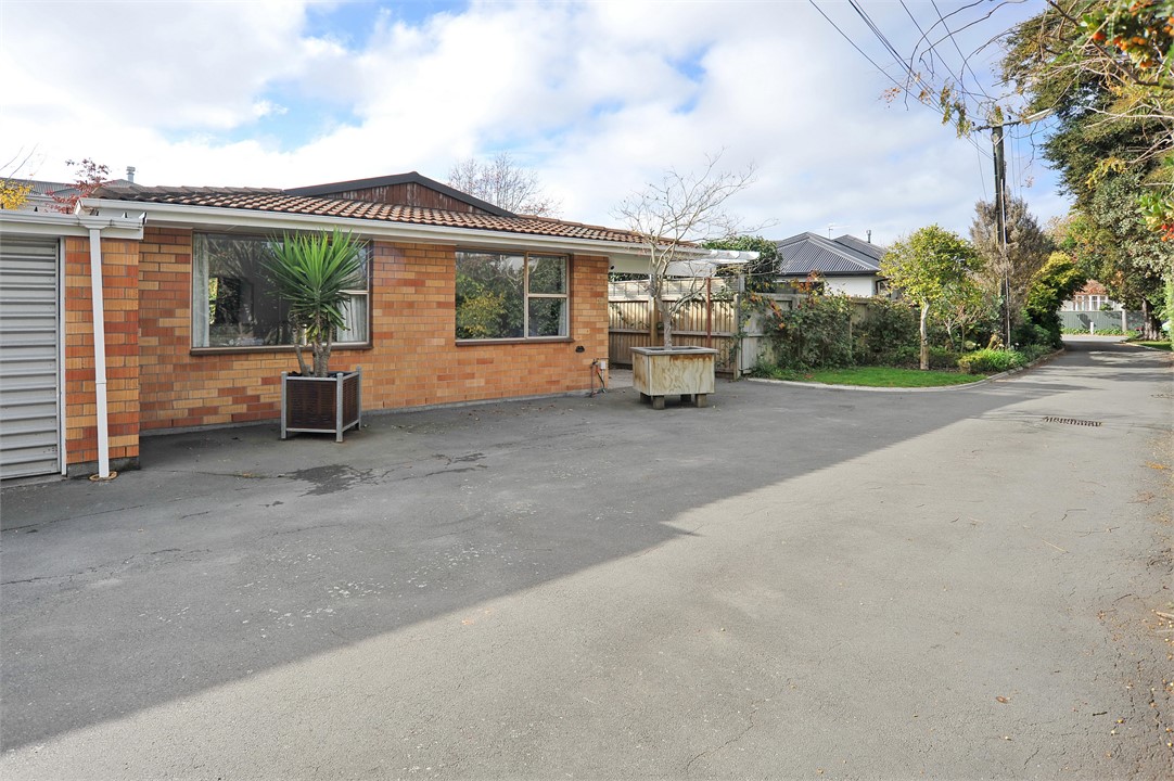 Driveway to the property